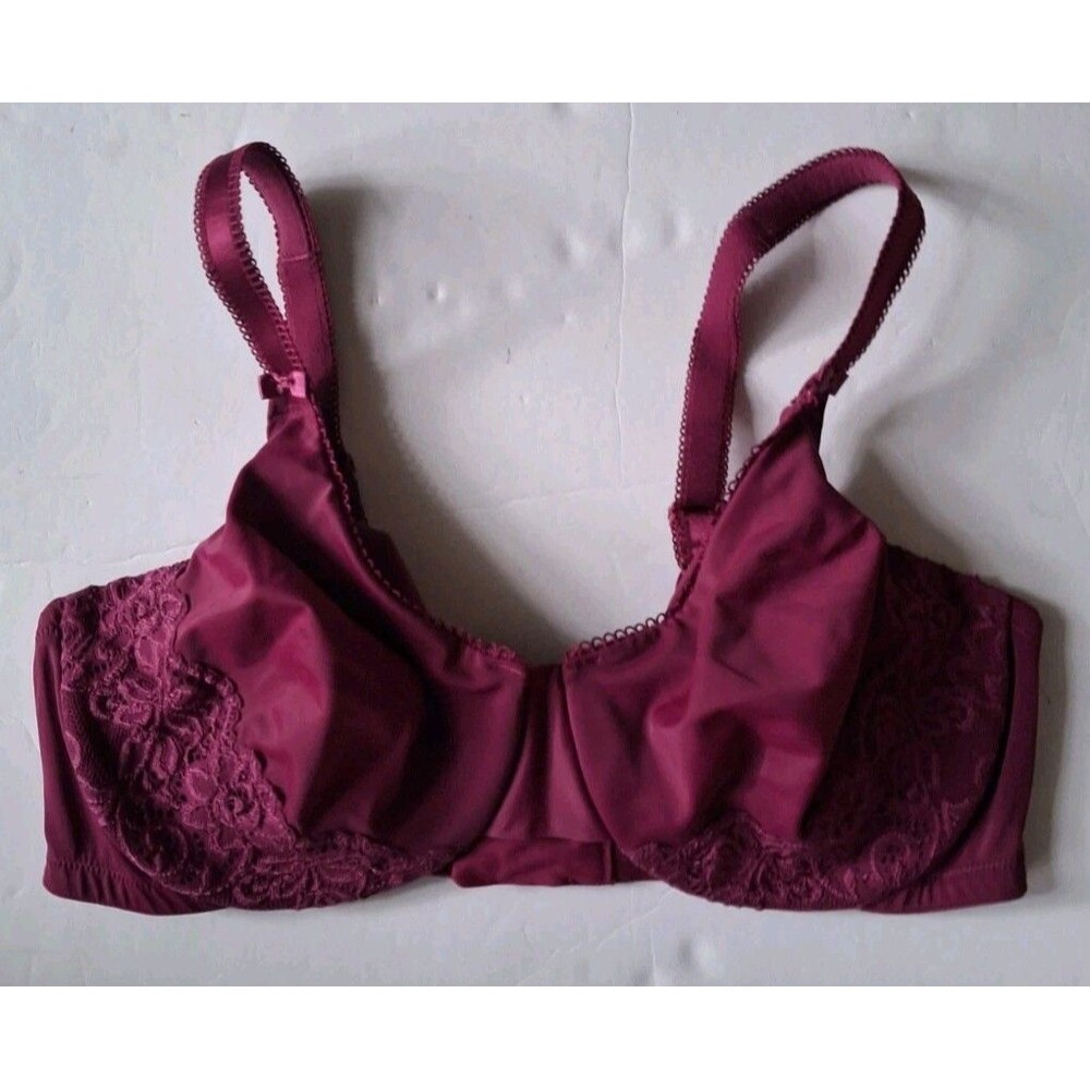OLGA Underwire Lightly Lined Lift Bra Size 40C Style 35063 Magenta Pure Satin